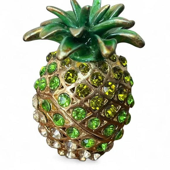 Hawaiian Pineapple Trinket Box Rhinestone Enameled Magnetic Closure Green - Picture 4 of 11